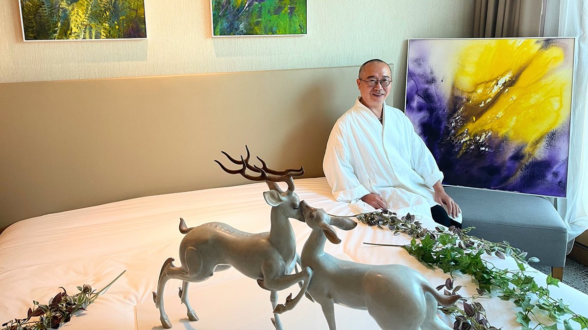 「ART TAICHUNG 2025台中藝術博覽會」盛大登場 藝時代畫廊展現跨國藝術對話力道 3 line oa chat 250704 104430