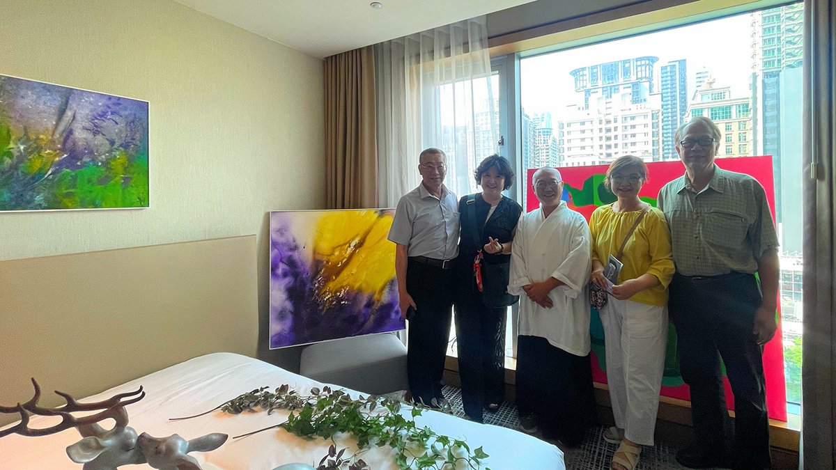 「ART TAICHUNG 2025台中藝術博覽會」盛大登場 藝時代畫廊展現跨國藝術對話力道 4 line oa chat 250704 104432