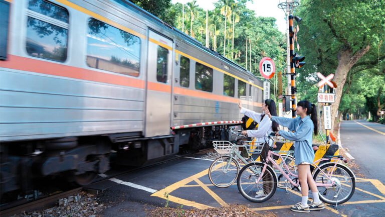 騎向山水慢旅 日月潭Come!BikeDay系列活動串聯五大主題路線 1 line oa chat 250718 224651 group 0