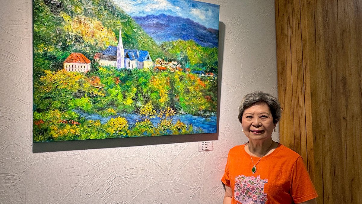 85歲前護理部主任陳束李舉辦個展 以畫筆描繪豐收人生 4 line oa chat 250727 204202