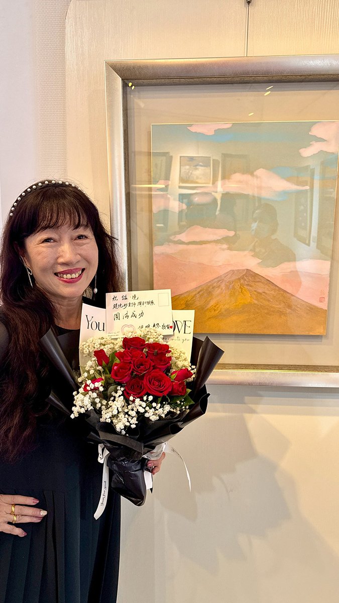 富士山、玉山同框 趙純妙《謐•境》膠彩個展呈現山之詩意 2 line oa chat 250810 213331