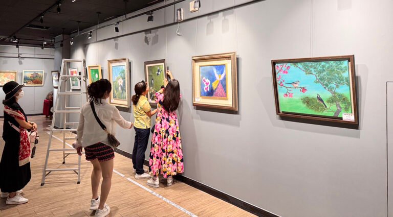 雅杏畫會25週年巡迴展 前進金門20日揭幕 1 line oa chat 250819 112609