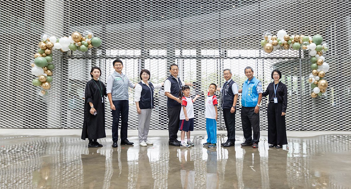 全臺首座美術館與圖書館共構 「臺中綠美圖」啟動試營運 展現藝術閱讀共生願景 4 2lyumeitushiyingyunqidongyishitupiantigongtaizhong