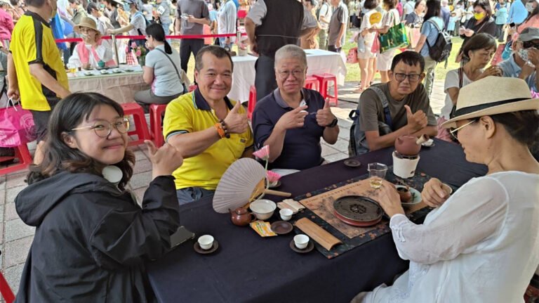 太陽餅節甜蜜登場 台中糕餅之都魅力飄香滿城 10 jinnianhuodongtebierongruchaxiwenhuaganshougagaobi