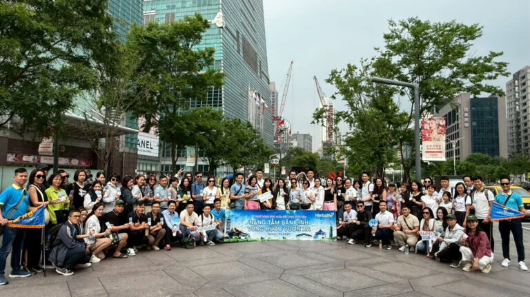 7e3a2f83 85b3 4ea6 a392 dcafa05ee6ac