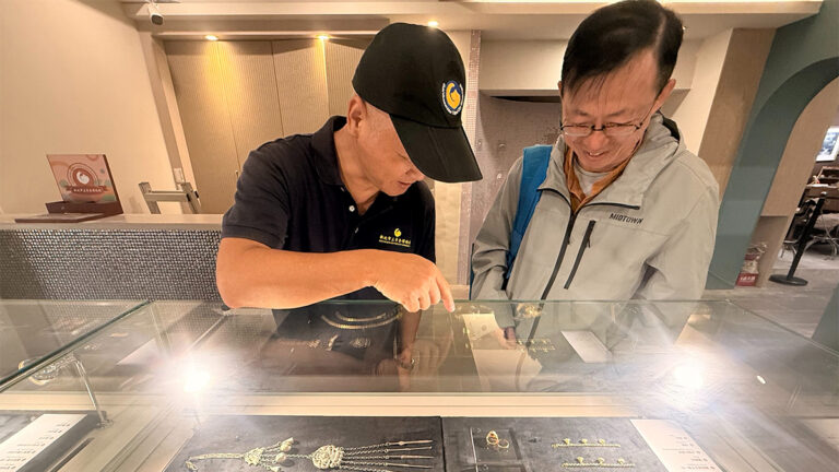 jingongliuzhuanchuantongyudangdaidejiaohuichangshe