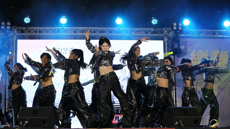 shudejiashangshudenyulironghuozuijiachuangyijiang