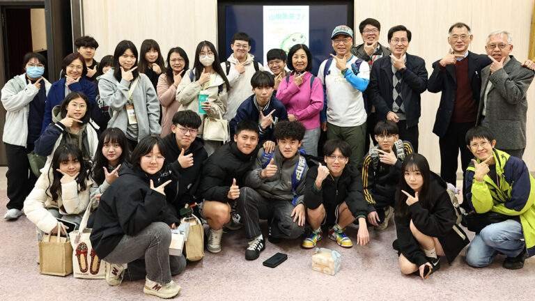 01zhongshanyidayaoqingjilupiandaoyanmaijuemingdier