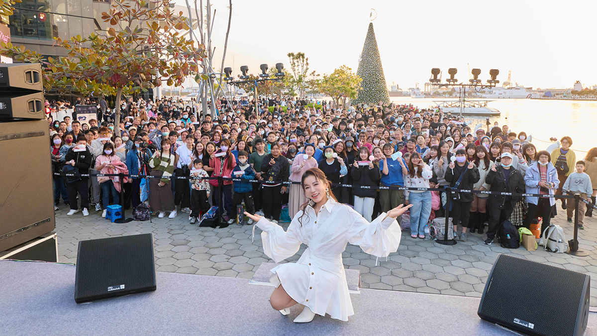 丁噹高雄港邊開唱成「小型演唱會」 驚喜合體原民弟弟家叡炒熱氣氛 5