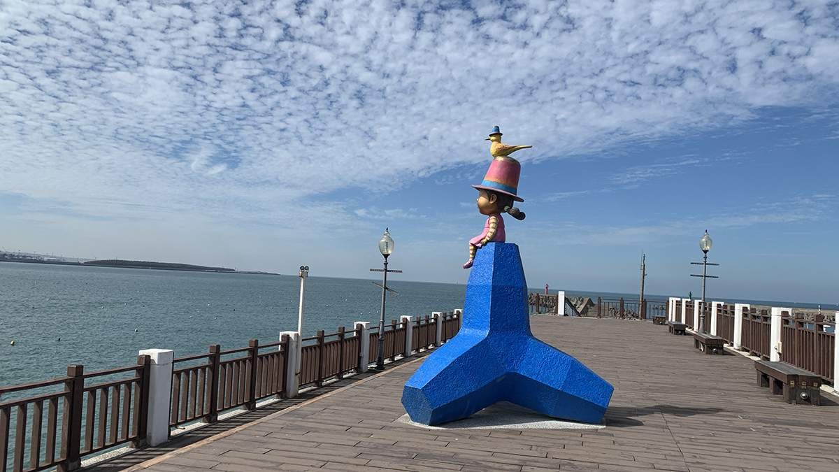 金馬迎春到淡水走春 情人橋鋪「馬祥厚運」紅毯討吉利 4 tu7jiminyuhaizhuangzhiyishu