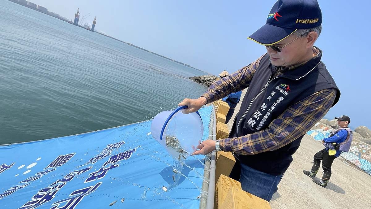 haizisuolinsuozhangqinziyumiaofangliu