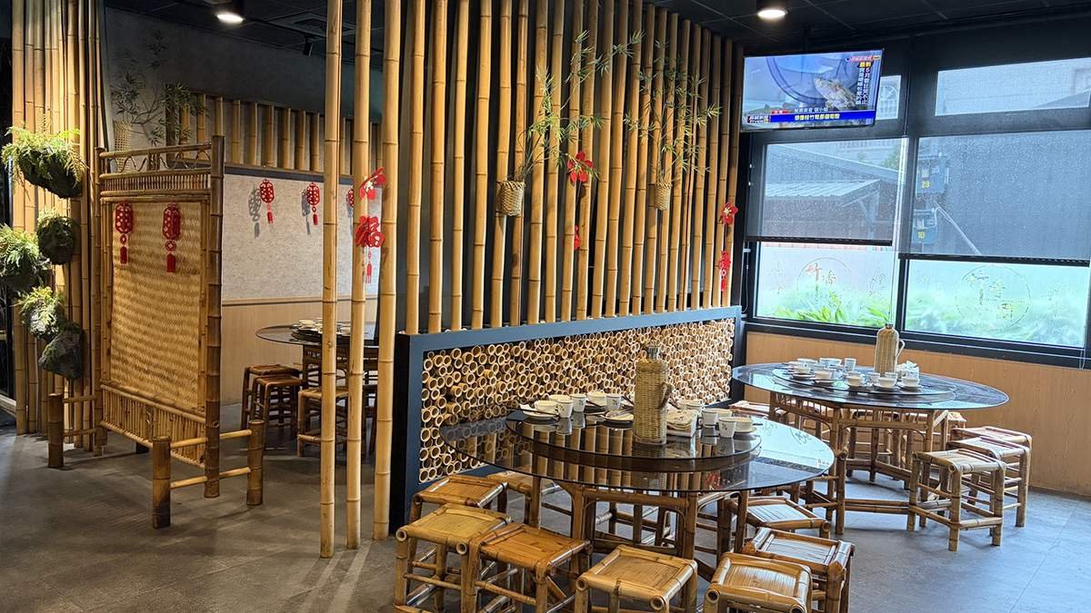 2026台灣燈會3/3嘉義登場 竹香園甕缸雞奪十大人氣美食成賞燈補給首選 2 line oa chat 260302 225405 group 1