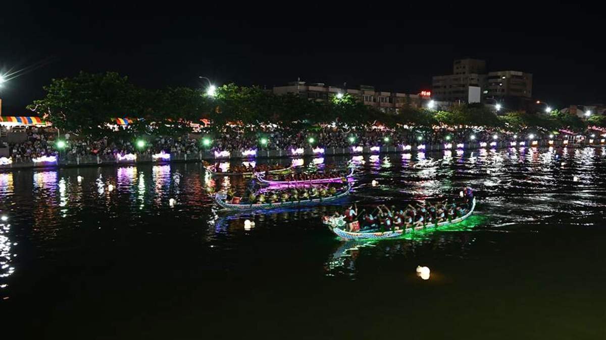 全台端午活動熱鬧登場 龍舟競渡、百年民俗齊發展現地方特色 9 112026061921345727835yejianlongzhoutmp