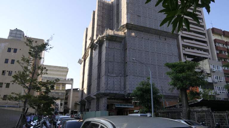 第一銀行台中分行驚傳工安意外 工人遭雜物掩埋OHCA送醫不治 12 1610080