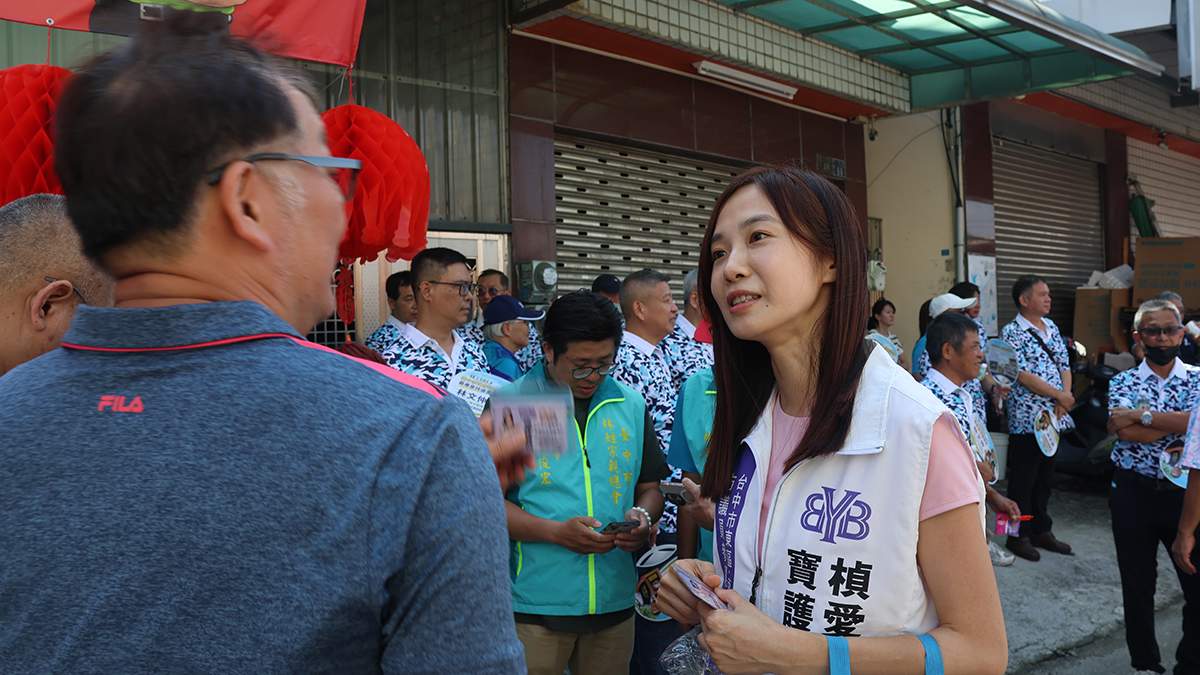 美女政治人物搶進台中!謝龍介挺劉芩妤 楊寶楨退黨轉戰東南區 2 1N7A7357
