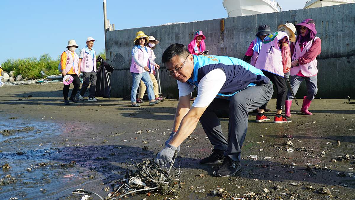 鹿港近800人響應淨灘 八仙海釣場清除海漂垃圾 3 DSC09377